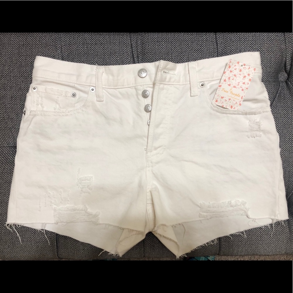 BNWT White Free People Jean Shorts size 29